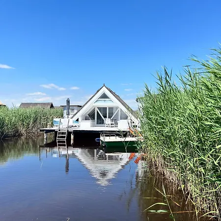 Seehütte Strandhaus direkt im Neusiedler See Rust Exterior foto