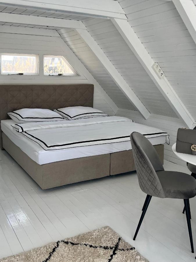Seehütte Strandhaus Direkt Im Neusiedler *