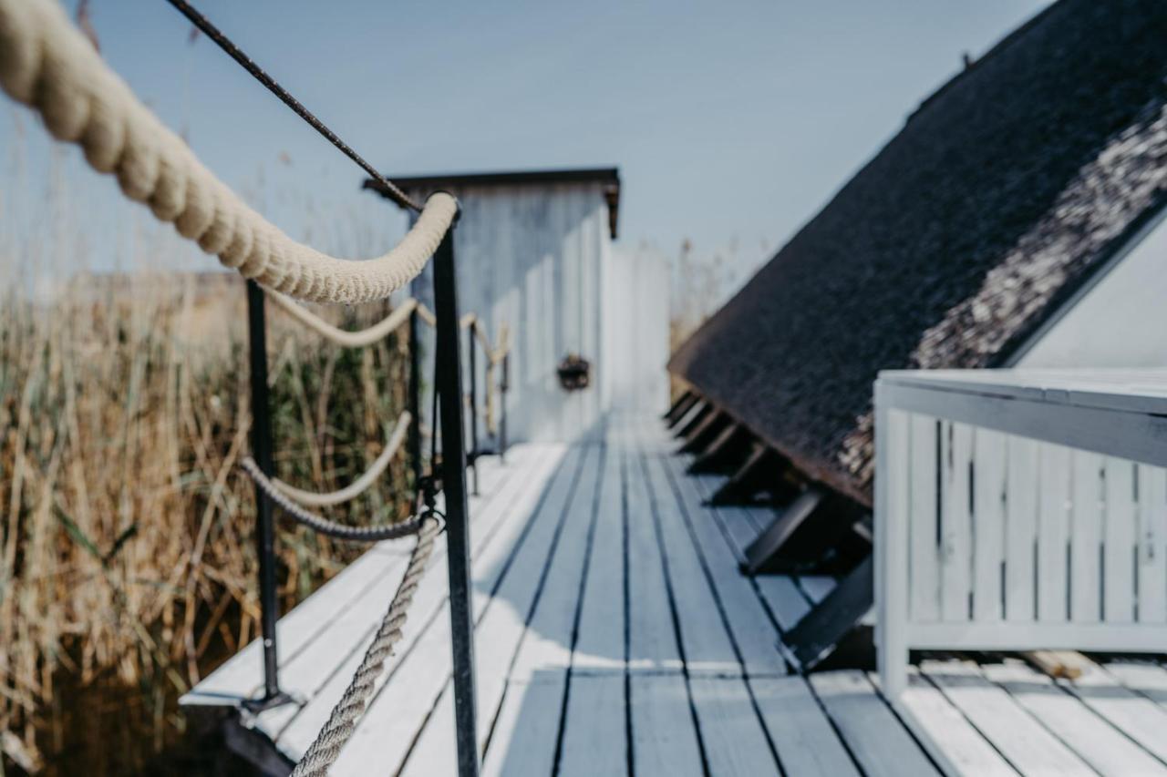 Chalet Seehütte Strandhaus Direkt Im Neusiedler