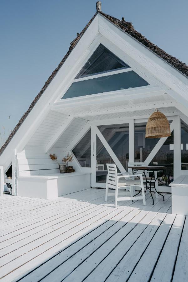 Seehütte Strandhaus Direkt Im Neusiedler Chalet