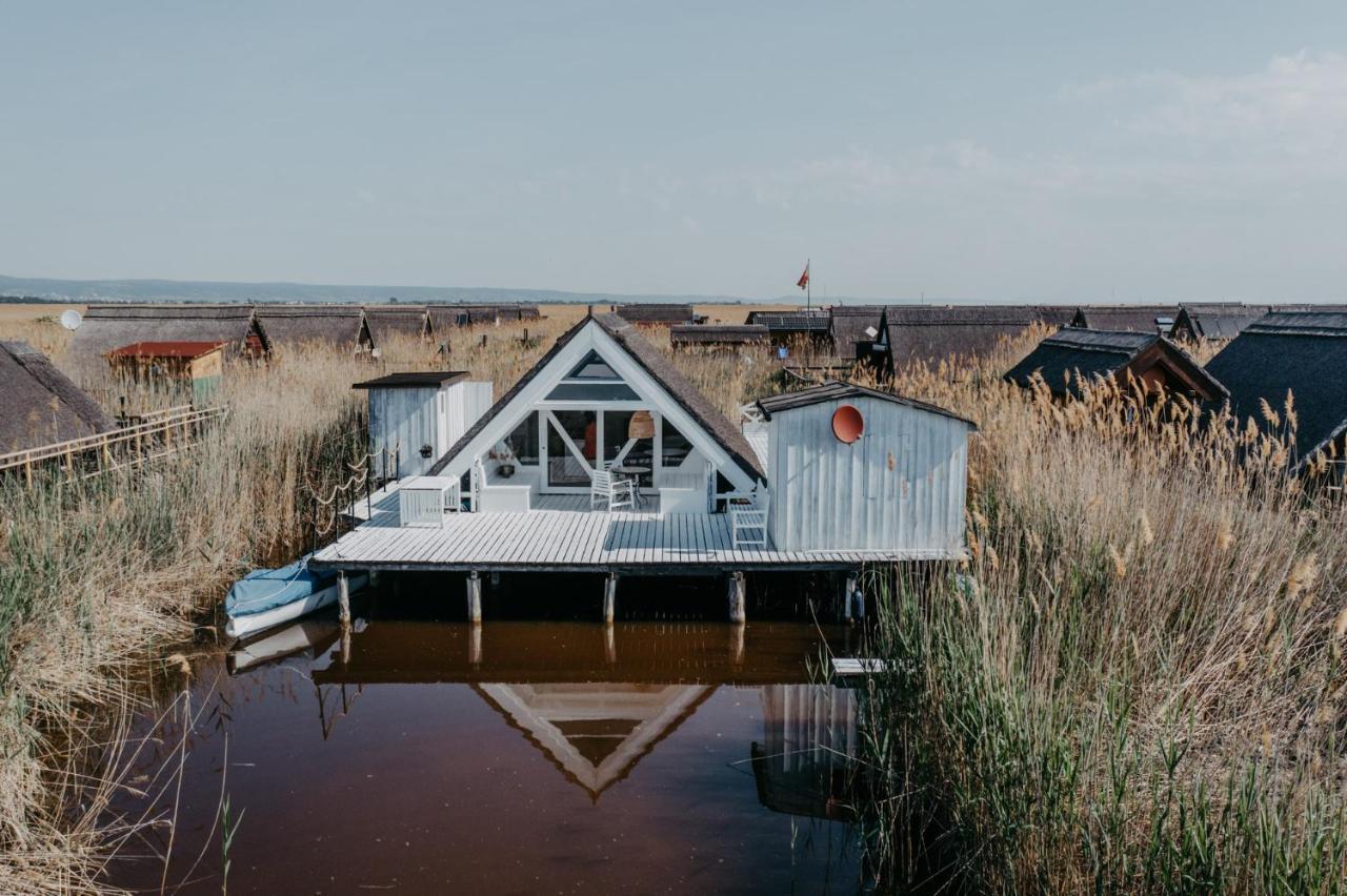 Seehütte Strandhaus Direkt Im Neusiedler *