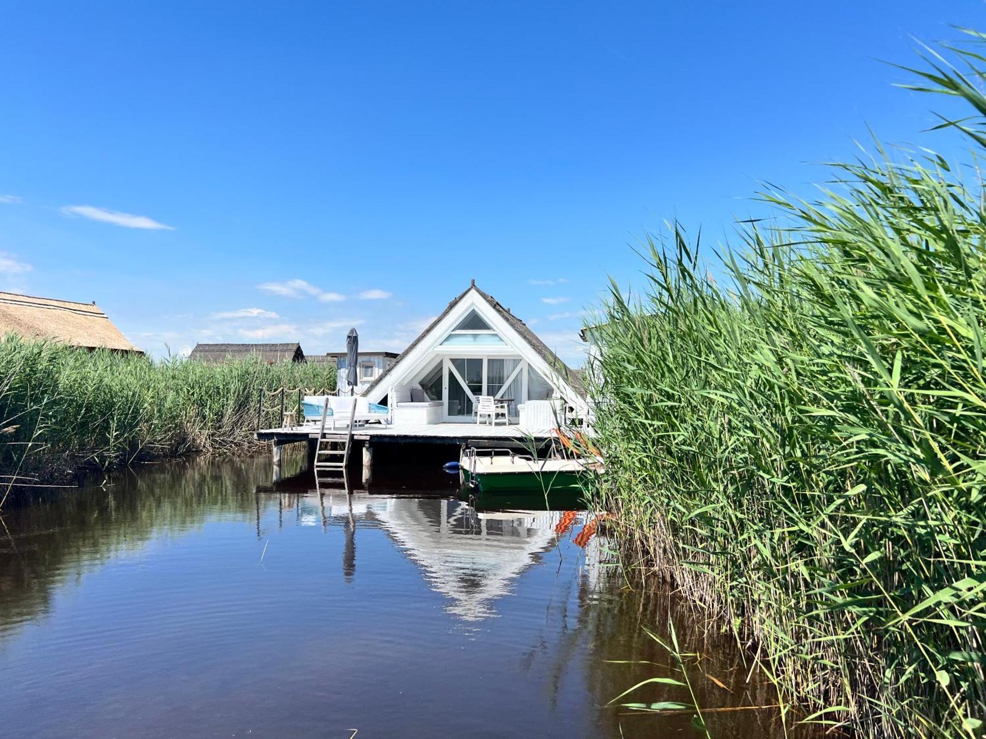 Seehütte Strandhaus Direkt Im Neusiedler * Rust