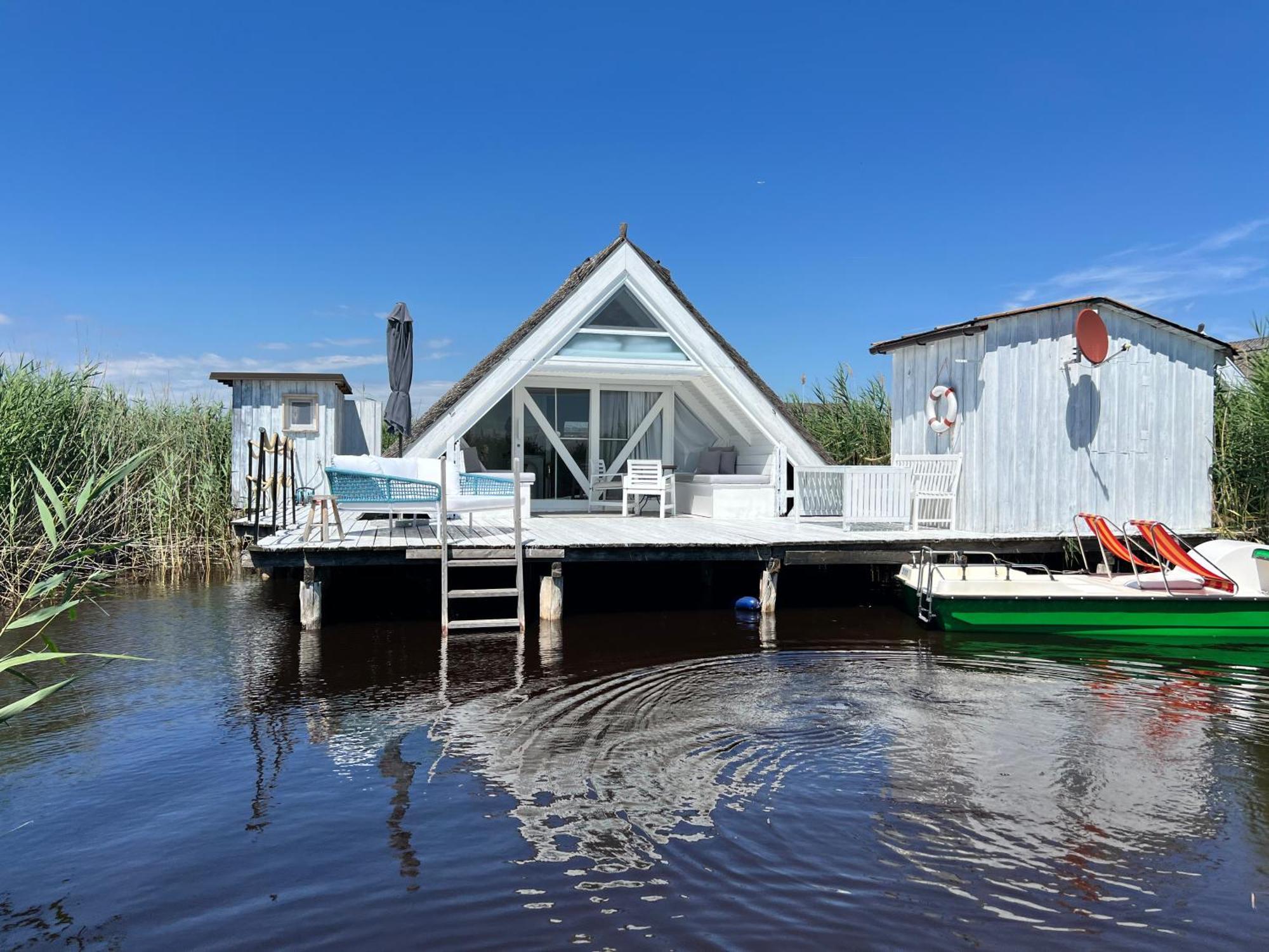 Seehütte Strandhaus Direkt Im Neusiedler Chalet *